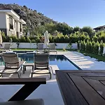 Villa Sahra Premium - Luxury 4 Bedroom With Private Pool & Garden In Dalyan Center Ortaca