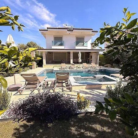 빌라 Sahra Premium - Luxury 4 Bedroom With Private Pool & Garden In Dalyan Center Ortaca (Mugla)