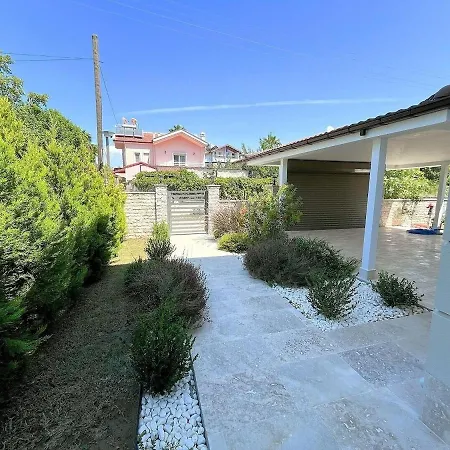 Sahra Premium - Luxury 4 Bedroom With Private Pool & Garden In Dalyan Center Villa
