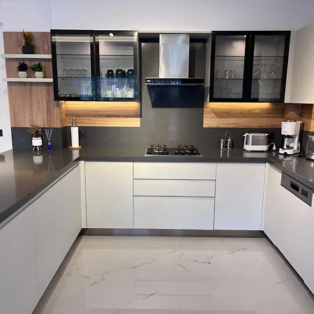 Sahra Premium - Luxury 4 Bedroom With Private Pool & Garden In Dalyan Center 빌라
