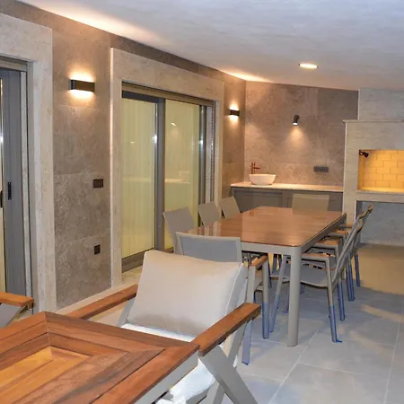 Sahra Premium - Luxury 4 Bedroom With Private Pool & Garden In Dalyan Center 빌라 *