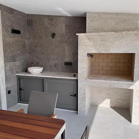 Sahra Premium - Luxury 4 Bedroom With Private Pool & Garden In Dalyan Center Ortaca (Mugla)