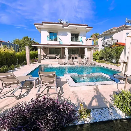 Sahra Premium - Luxury 4 Bedroom With Private Pool & Garden In Dalyan Center * Ortaca (Mugla)