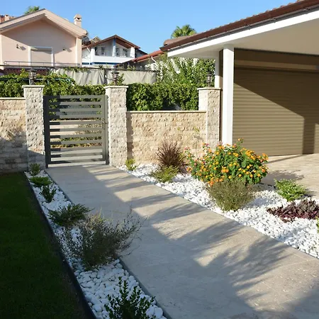 Sahra Premium - Luxury 4 Bedroom With Private Pool & Garden In Dalyan Center 빌라