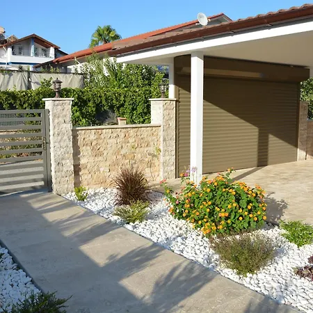 Sahra Premium - Luxury 4 Bedroom With Private Pool & Garden In Dalyan Center * Ortaca (Mugla)