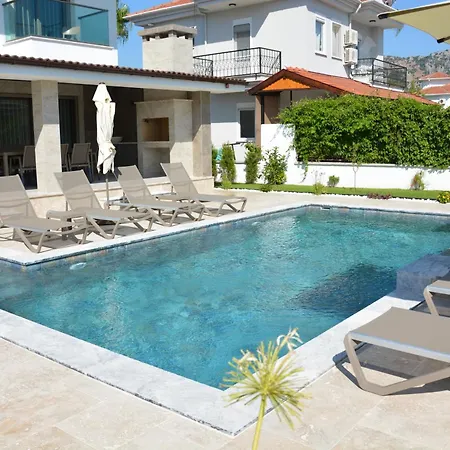 Sahra Premium - Luxury 4 Bedroom With Private Pool & Garden In Dalyan Center 빌라